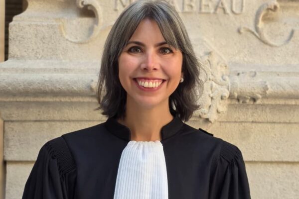 Félicitations à Thaísa DIAS de MORAES